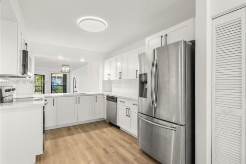 Condo à Tamarac, Floride, 2 chambres  № 2010420