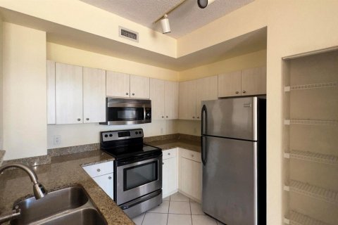 Copropriété à louer à West Palm Beach, Floride: 2 chambres, 99.5 m2 № 2303807 - photo 6