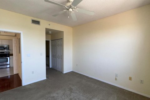 Copropriété à louer à West Palm Beach, Floride: 2 chambres, 99.5 m2 № 2303807 - photo 13