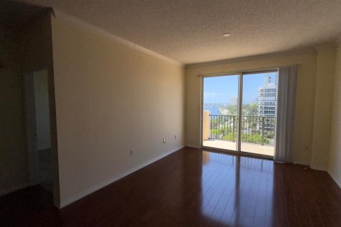 Copropriété à louer à West Palm Beach, Floride: 2 chambres, 99.5 m2 № 2303807 - photo 4