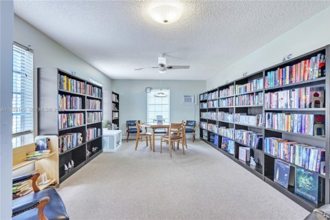 Condo in Boynton Beach, Florida, 2 bedrooms  № 2017868 - photo 24