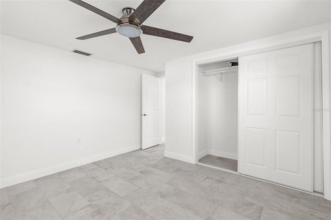 House in Hudson, Florida 2 bedrooms, 121.79 sq.m. № 2105134 - photo 19