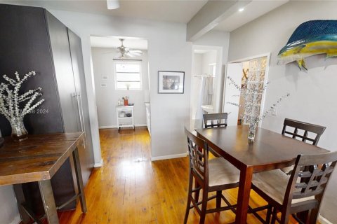 Купить кондоминиум в Майами-Бич, Флорида 46.45м2, № 1958501 - фото 5