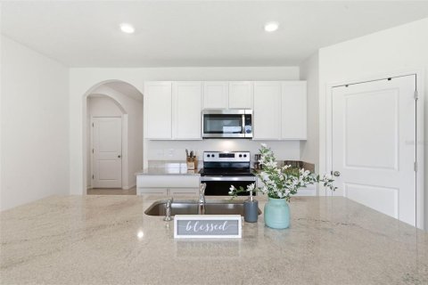 House in Wesley Chapel, Florida 4 bedrooms, 171.5 sq.m. № 2222633 - photo 23