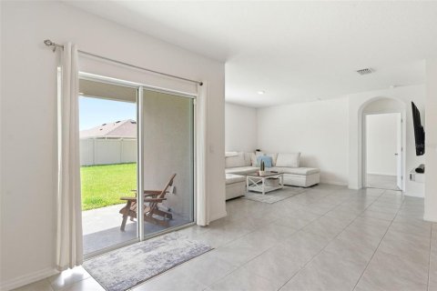 House in Wesley Chapel, Florida 4 bedrooms, 171.5 sq.m. № 2222633 - photo 30