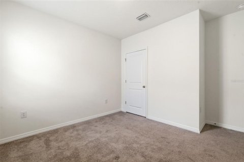 House in Wesley Chapel, Florida 4 bedrooms, 171.5 sq.m. № 2222633 - photo 14