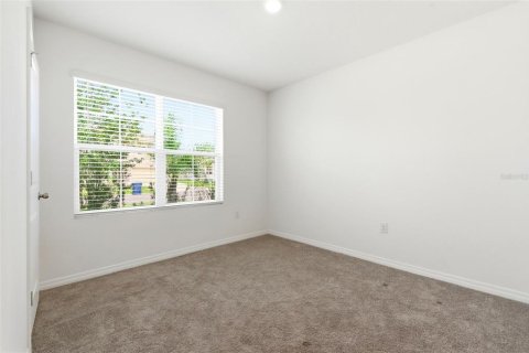 House in Wesley Chapel, Florida 4 bedrooms, 171.5 sq.m. № 2222633 - photo 8