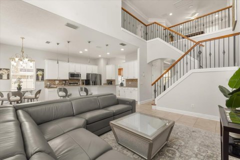 Villa ou maison à vendre à Four Corners, Floride: 5 chambres, 355.82 m2 № 2126641 - photo 6