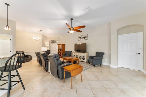 Casa en venta en The Villages, Florida, 3 dormitorios, 179.02 m2 № 1810793 - foto 15