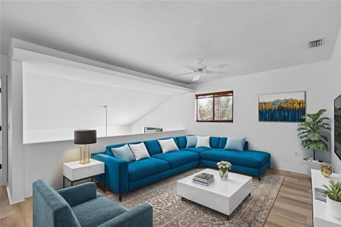 House in Sarasota, Florida 3 bedrooms, 180.42 sq.m. № 1884504 - photo 4