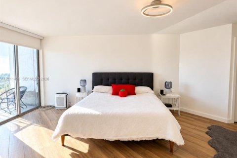 Copropriété à vendre à Miami, Floride: 2 chambres, 94.76 m2 № 2432260 - photo 11