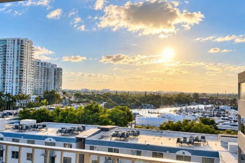 Copropriété à vendre à Miami, Floride: 2 chambres, 94.76 m2 № 2432260 - photo 20