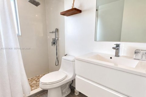 Copropriété à vendre à Miami, Floride: 2 chambres, 94.76 m2 № 2432260 - photo 18