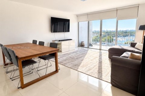 Copropriété à vendre à Miami, Floride: 2 chambres, 94.76 m2 № 2432260 - photo 5