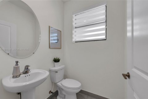 Adosado en venta en Homestead, Florida, 3 dormitorios, 137.77 m2 № 2079054 - foto 6