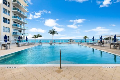 Condo in Fort Lauderdale, Florida, 1 bedroom  № 1868287 - photo 16