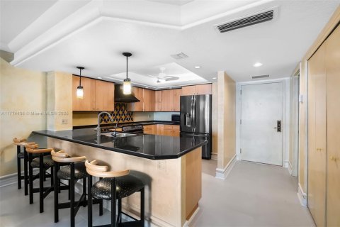 Condo in Fort Lauderdale, Florida, 1 bedroom  № 1868287 - photo 19