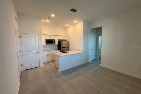 Villa ou maison à louer à Clermont, Floride: 1 chambre, 44.59 m2 № 2425988 - photo 12