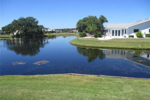Villa ou maison à louer à Sun City Center, Floride: 2 chambres, 163.14 m2 № 2388627 - photo 23