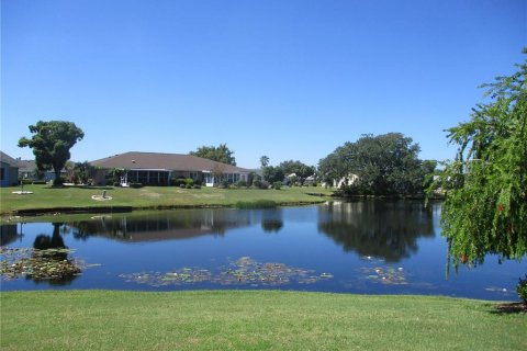 Villa ou maison à louer à Sun City Center, Floride: 2 chambres, 163.14 m2 № 2388627 - photo 24