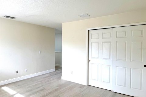House in Orlando, Florida 5 bedrooms, 285.58 sq.m. № 2379499 - photo 26