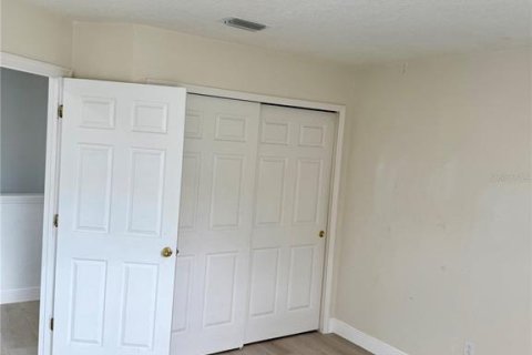 House in Orlando, Florida 5 bedrooms, 285.58 sq.m. № 2379499 - photo 28