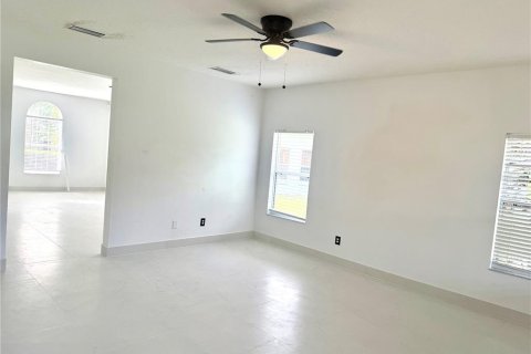 House in Orlando, Florida 5 bedrooms, 285.58 sq.m. № 2379499 - photo 6