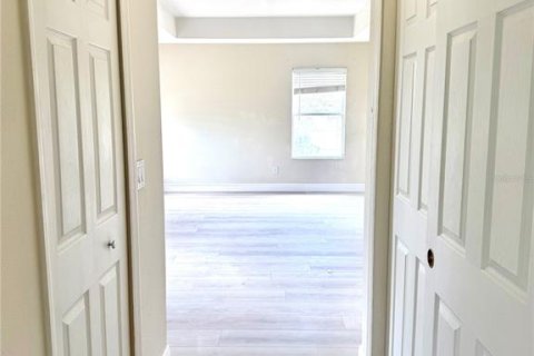 House in Orlando, Florida 5 bedrooms, 285.58 sq.m. № 2379499 - photo 20