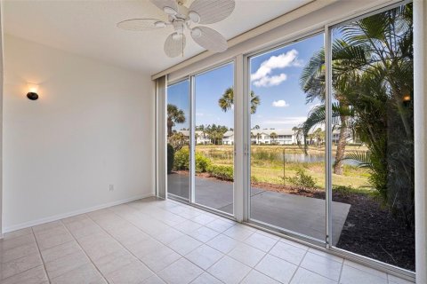 Condo in Venice, Florida, 2 bedrooms  № 1681026 - photo 26