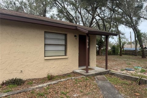 Appartement à Seffner, Floride 2 chambres, 78.04 m2 № 2207727