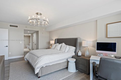 Copropriété à vendre à Sunny Isles Beach, Floride: 2 chambres, 175.21 m2 № 1779140 - photo 25
