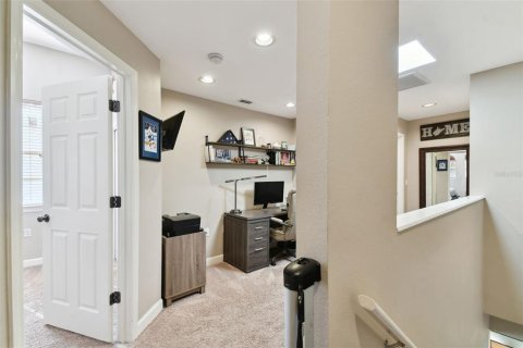 Townhouse in Tampa, Florida 2 bedrooms, 141.4 sq.m. № 1538238 - photo 26
