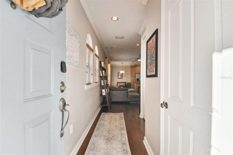 Townhouse in Tampa, Florida 2 bedrooms, 141.4 sq.m. № 1538238 - photo 8