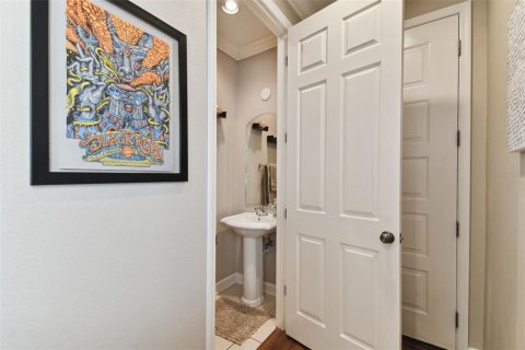 Townhouse in Tampa, Florida 2 bedrooms, 141.4 sq.m. № 1538238 - photo 9
