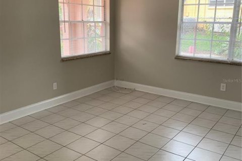 Casa en alquiler en Tampa, Florida, 3 dormitorios, 100.89 m2 № 1912140 - foto 5