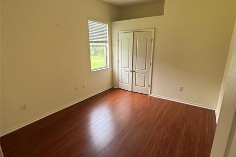 Villa ou maison à vendre à Zephyrhills, Floride: 4 chambres, 249.26 m2 № 2227787 - photo 12