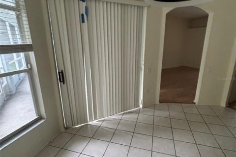 Villa ou maison à vendre à Zephyrhills, Floride: 4 chambres, 249.26 m2 № 2227787 - photo 6
