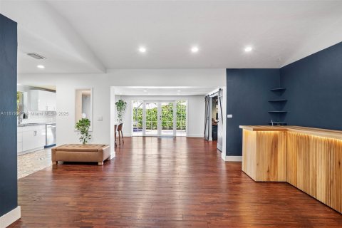 Casa en venta en El Portal, Florida, 3 dormitorios, 160.54 m2 № 1933125 - foto 9