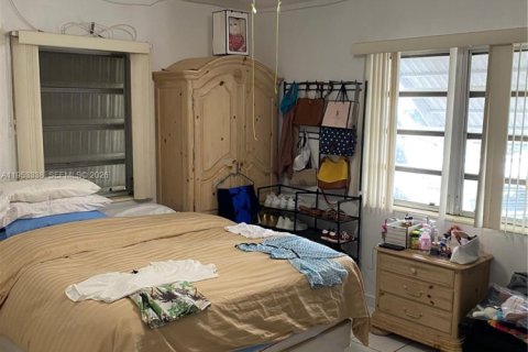 Casa en venta en Miami, Florida, 3 dormitorios, 122.35 m2 № 2008123 - foto 9