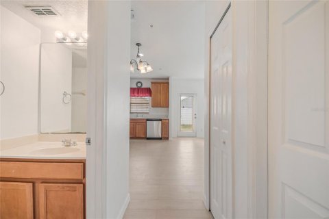 Купить таунхаус в Киссимми, Флорида 4 комнаты, 169.45м2, № 2115866 - фото 25
