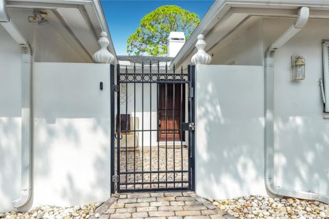 Villa ou maison à vendre à Saint Petersburg, Floride: 3 chambres, 204.48 m2 № 2239707 - photo 6