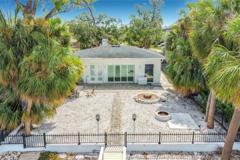 Villa ou maison à vendre à Saint Petersburg, Floride: 3 chambres, 204.48 m2 № 2239707 - photo 8