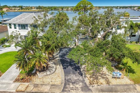 Villa ou maison à vendre à Saint Petersburg, Floride: 3 chambres, 204.48 m2 № 2239707 - photo 21