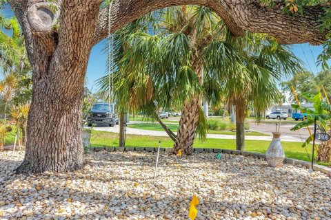 Villa ou maison à vendre à Saint Petersburg, Floride: 3 chambres, 204.48 m2 № 2239707 - photo 7