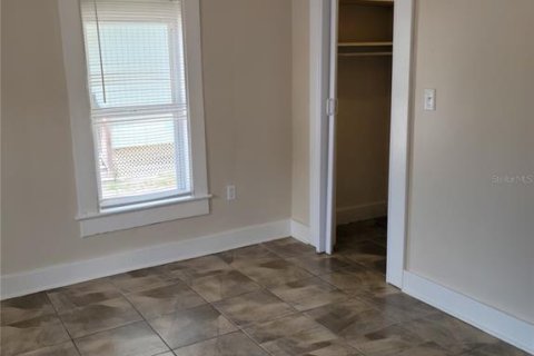 Appartement à louer à Sarasota, Floride: 2 chambres, 73.58 m2 № 2425406 - photo 7