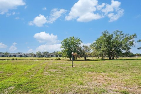 Condo in Sarasota, Florida, 2 bedrooms № 2102261 - photo 27