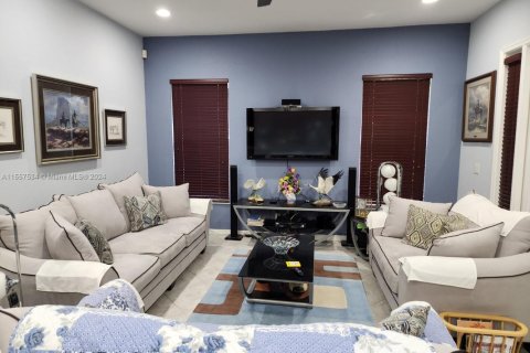 Villa ou maison à vendre à Okeechobee, Floride: 4 chambres № 1981261 - photo 10