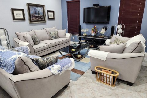 Villa ou maison à vendre à Okeechobee, Floride: 4 chambres № 1981261 - photo 11