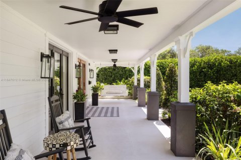 Casa en venta en Palmetto Bay, Florida, 5 dormitorios, 430.42 m2 № 1847724 - foto 4