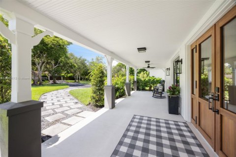 Casa en venta en Palmetto Bay, Florida, 5 dormitorios, 430.42 m2 № 1847724 - foto 6